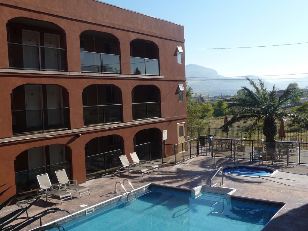 Park Inn By Radisson Osoyoos Ngoại thất bức ảnh